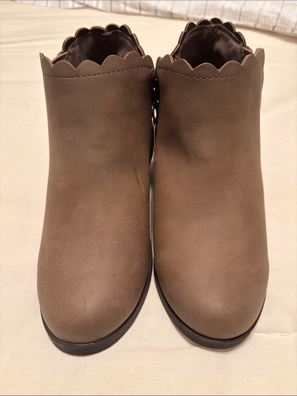 Thereabouts Pima Girls Ankle Bootie size 1 NWT